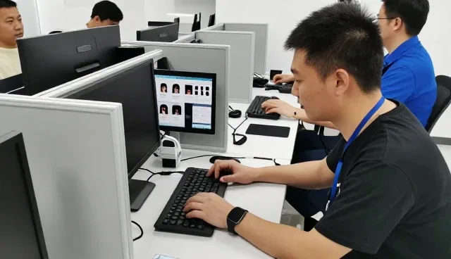 更高效用户如何选择系统集成套餐